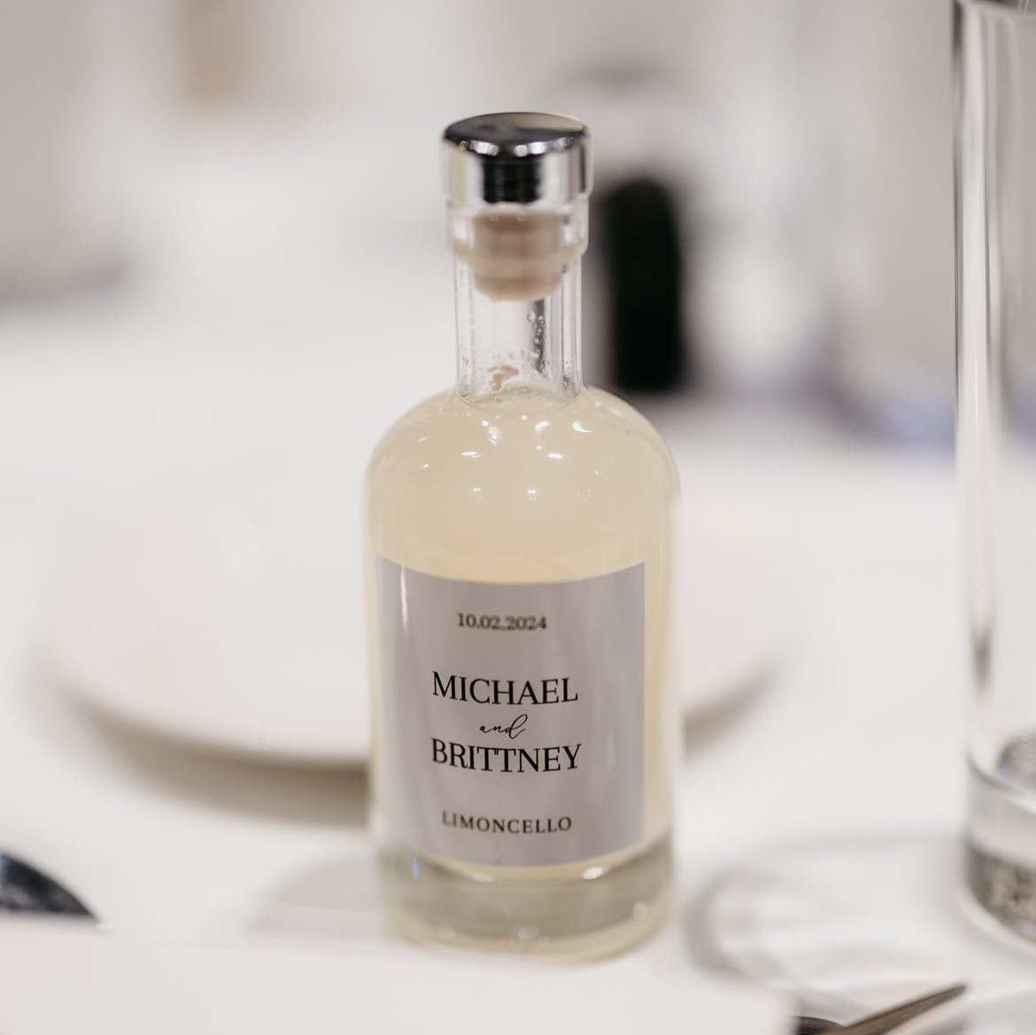 Limoncello wedding favour